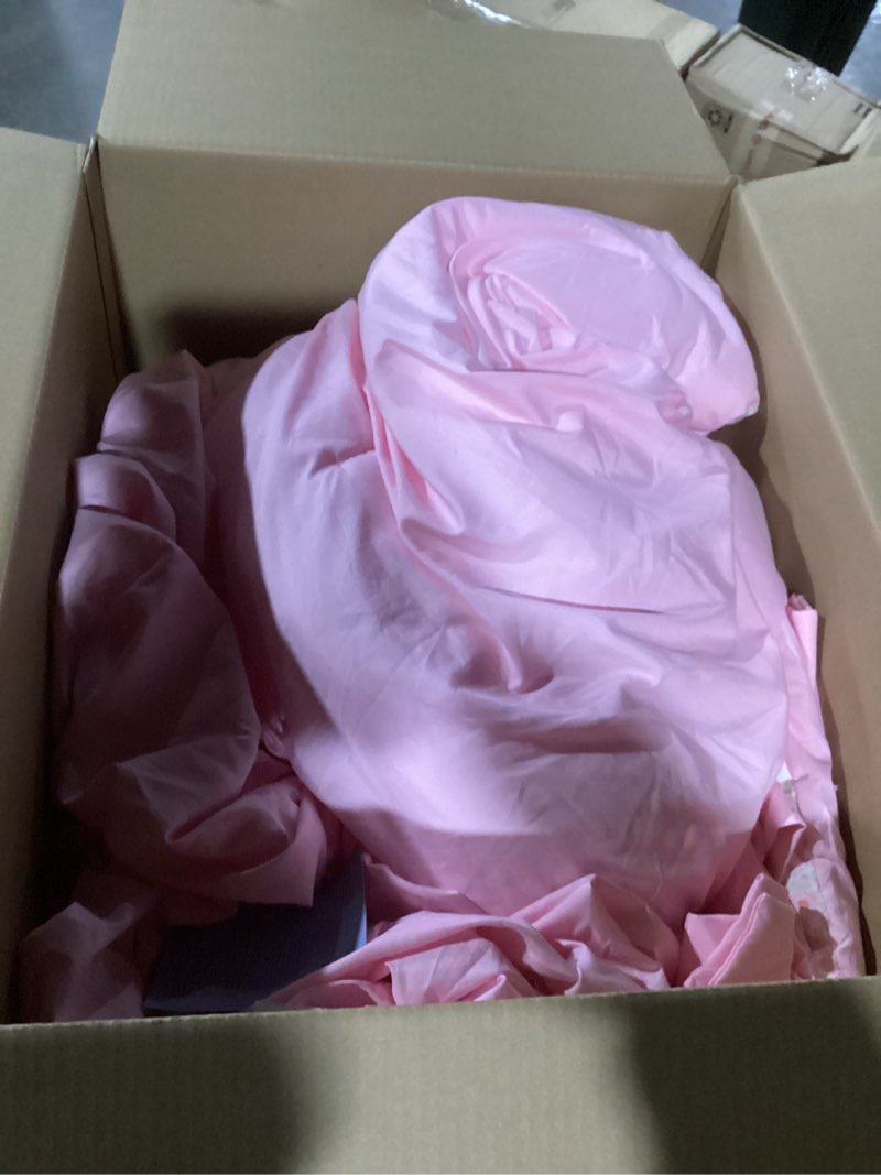 Condition photo showing Good Condition for wake in cloud - floral comforter set with sheets, coquette cottagecore aesthetic flower shabby chic pattern for women teen girls, 7 pieces bed in a bag, pink, queen size queen pink