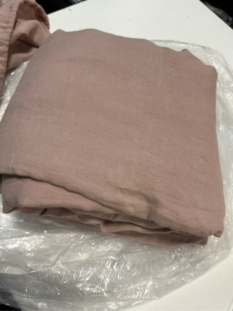 Condition photo showing As Is for european linen duvet cover set king/calking