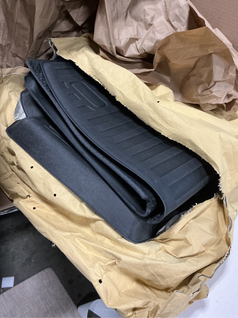 Condition photo showing Good Condition for ((Similar))fAu - Mixsuper Floor W...d Trunk Mat Set