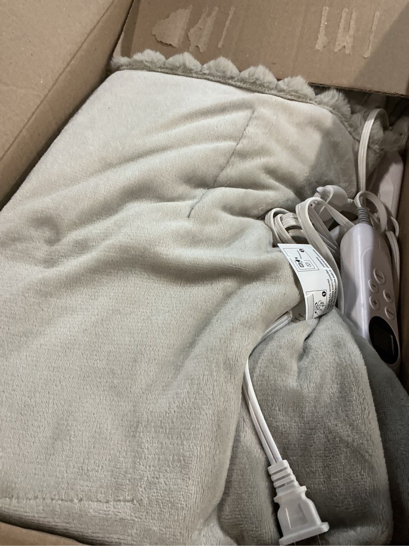 Condition photo showing As Is for Heated Blanket Electric Blanket Heating, Dual Control Soft Ribbed Faux Fur Electric Blanket with 12 Heat Levels 12H Timer ETL FCC Certified Machine Washable (Gray, King Size - 90" x 100") Gray King Size - 90" x 100"