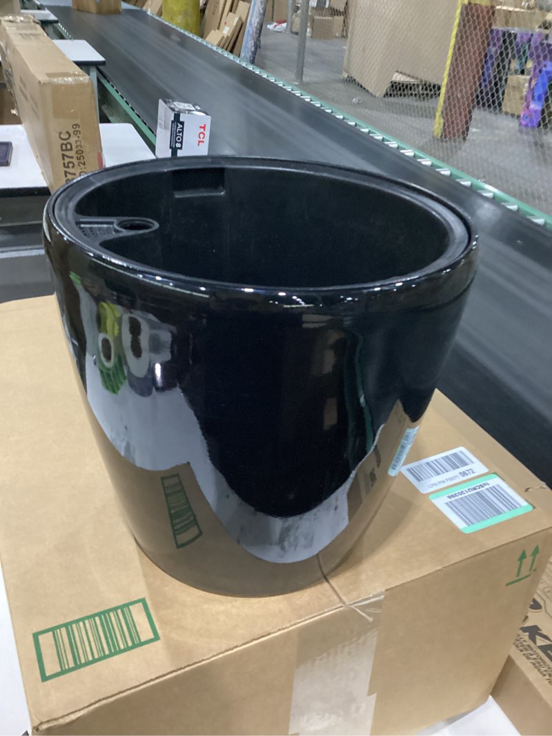 Condition photo showing As Is for SIMILAR TO STOCK PHOTO SEE PICTURES UOUZ 12 inch Large Self Watering Pots, Plastic Planters with 60oZ Removable Deep Reservoir and Multi Mesh Drainage Holes for Indoor Outdoor Garden Plants and Flowers, Black