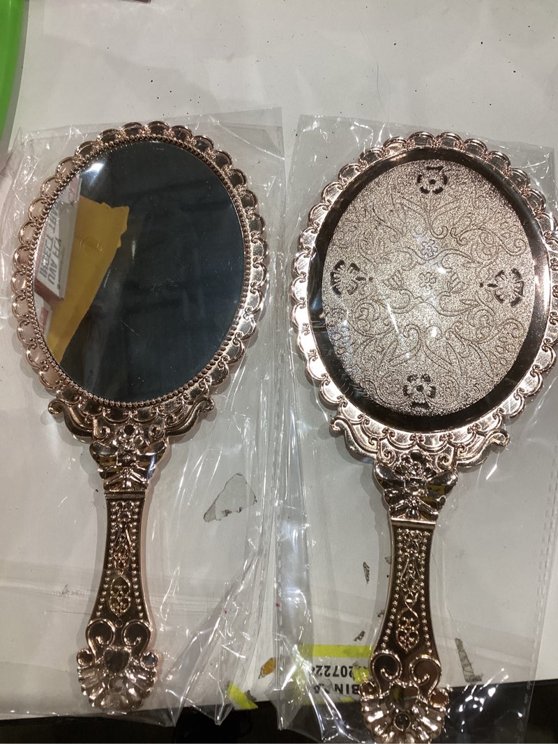 Condition photo showing New/Like New for YUSONG Vintage Handheld Mirror with Handle - 4 Pack Travel Hand Mirrors for Women Rose Gold Embossed Flower Portable Princess Mirror for Decorative Tabletop Party Classroom 4 Pcs Rose Gold