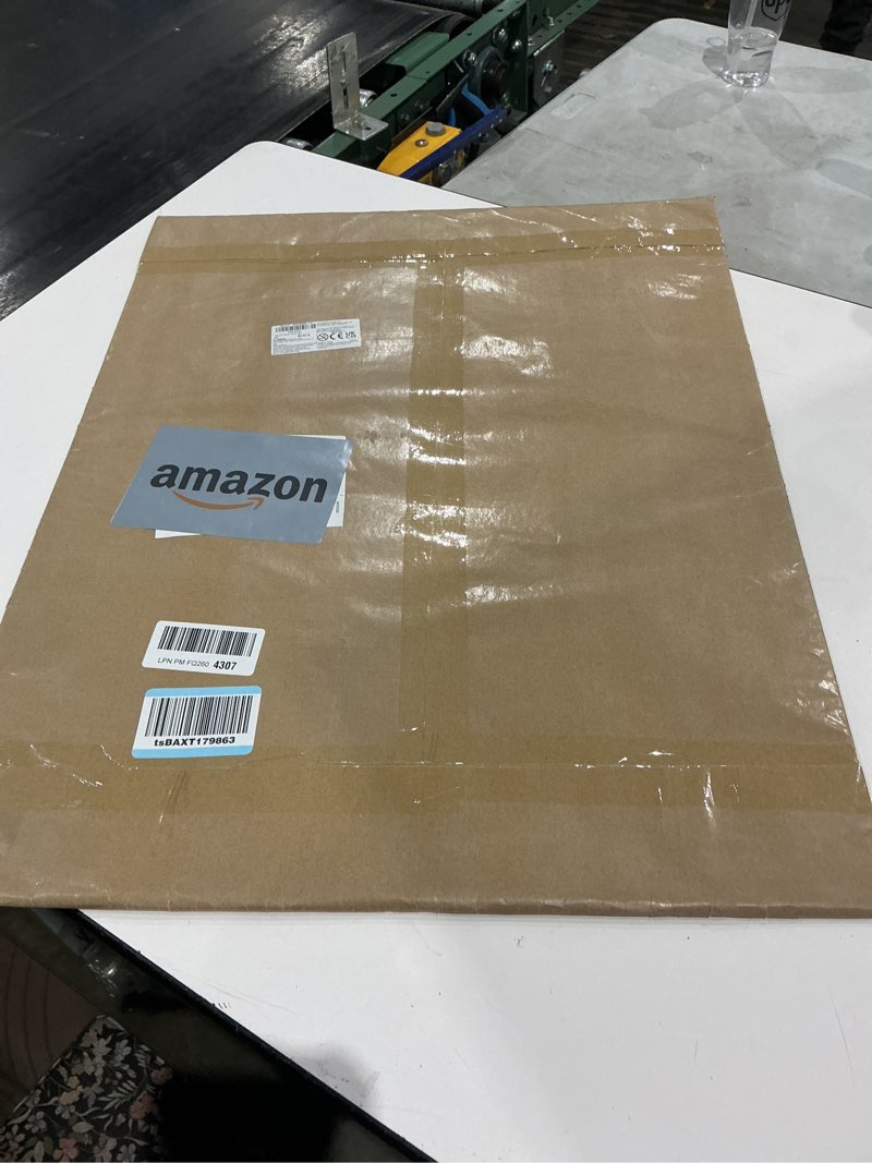 Condition photo showing Good Condition for 10 pcs poster board 22" x 28" white poster paper bulk, rookea 250 gsm vision board for arts craft projects presentations drawing scrapbooking blank graphic display office supplies 22" x 28" 10