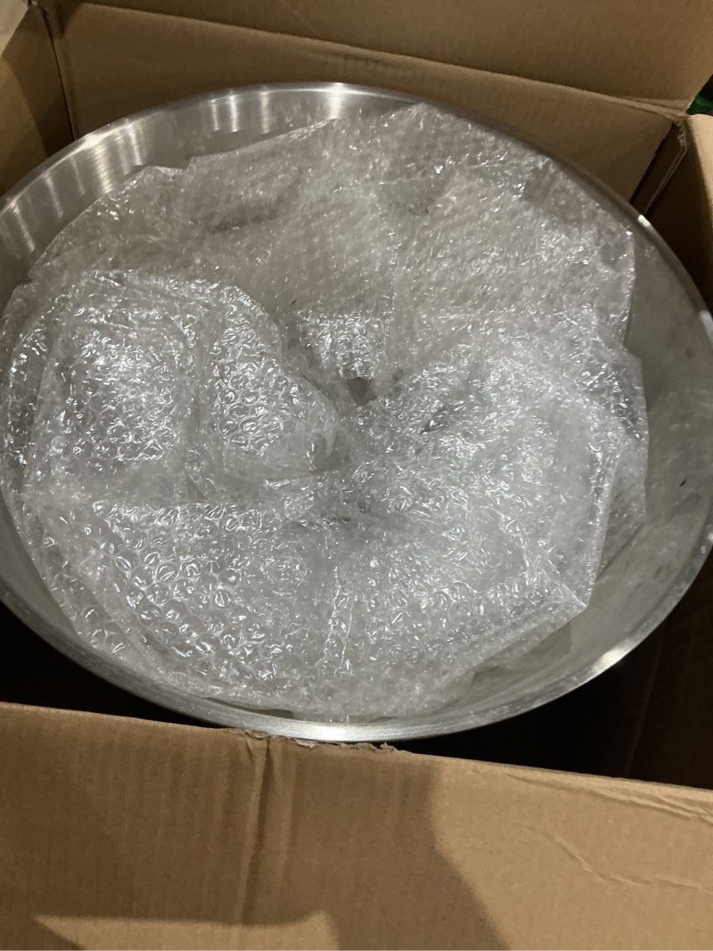 Condition photo showing Good Condition for 12l premium large size ice bucket, stainless steel champagne bucket for parties with great performance and sleek design