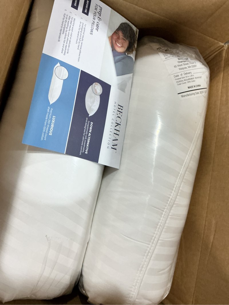 Condition photo showing New/Like New for beckham hotel collection bed pillows standard/queen size set of 2 - original soft down alternative pillow for sleeping - soft support for back, stomach or side sleepers queen / standard white