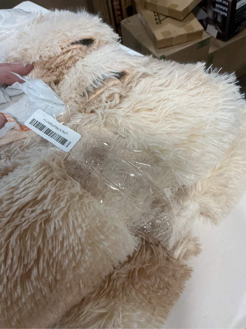 Condition photo showing Good Condition for shag area rugs for bedroom living room,8x10 ultra soft fluffy area rugs for dorm, indoor carpet nursery rugs for kids girls room home decor,camel 8' x 10' (rectangular) mottling camel