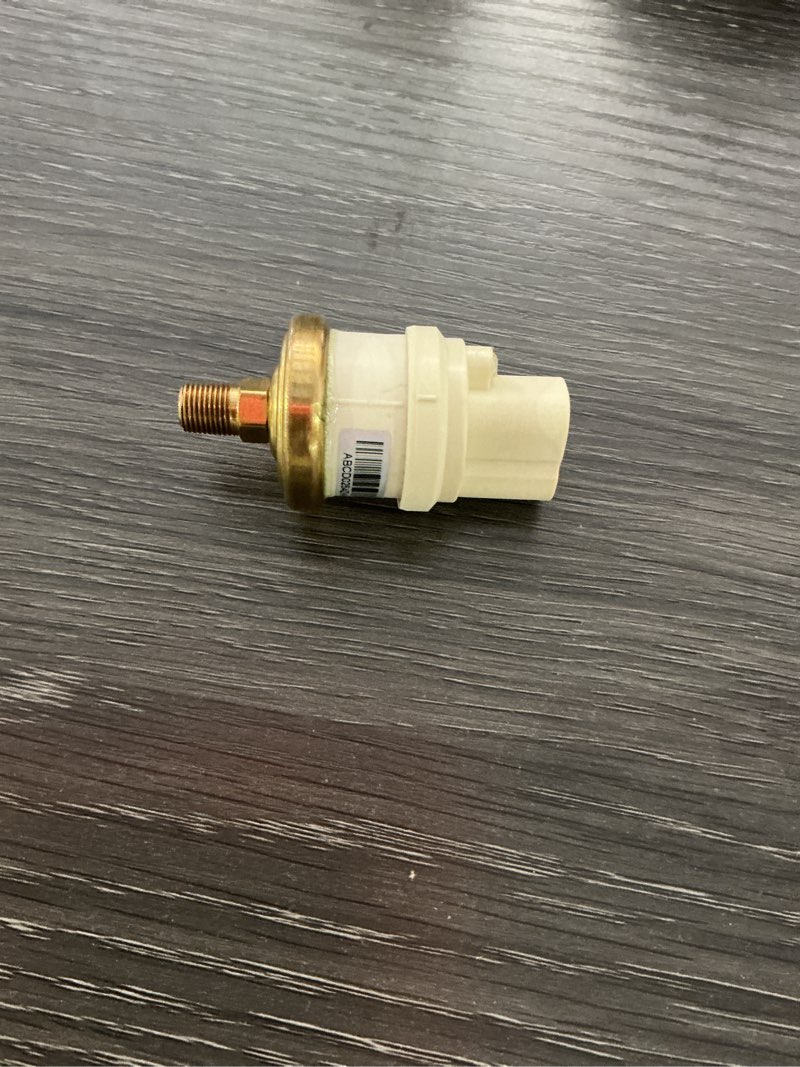Condition photo showing As Is for low pressure switch sensor 79296-35 79296-b00000350-01 compatible with honeywell, compatible with hyster