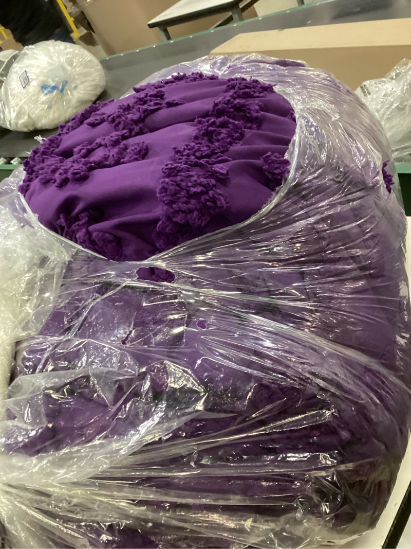 Condition photo showing Good Condition for Bedsure Tufted Boho Comforter Set King Size - Purple Boho Bed Set, GentleSoft™ 3 Pieces Farmhouse Shabby Chic Embroidery Bedding, Gifts for Woman, Soft Jacquard King Comforter for All Seasons King 01 - Purple - Elegant