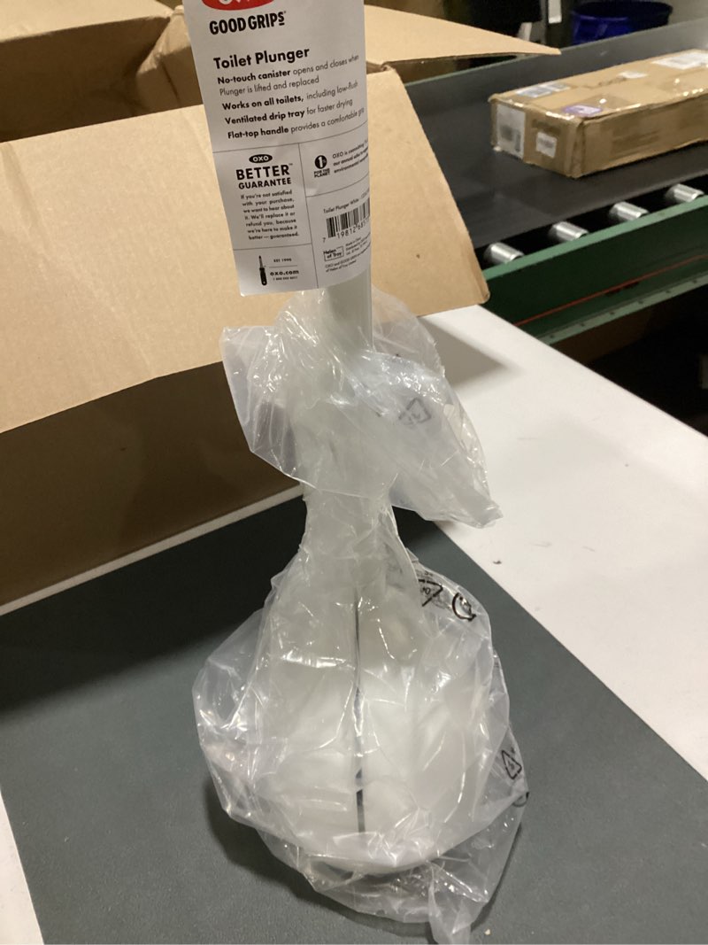 Condition photo showing Good Condition for oxo good grips toilet plunger