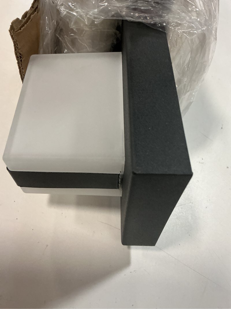 Condition photo showing Good Condition for Bathroom Lighting Fixtures Over Mirror, 4 Light Bathroom Vanity Light Fixtures with Cool White 5000K, Matte Black LED Modern Vanity Wall Lights for Bath, Dressing Room, Restroom, 29.5 inch Matte Black 4-Light, 29.5 inch, 5000K