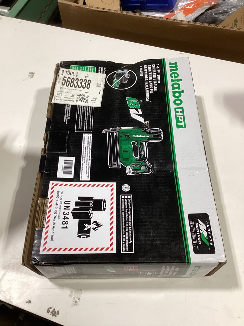 Condition photo showing As Is for metabo hpt 18v multivolt™ 1-1/2-inch cordless narrow crown stapler kit, includes 1-18v 2.0 ah battery, n1804db