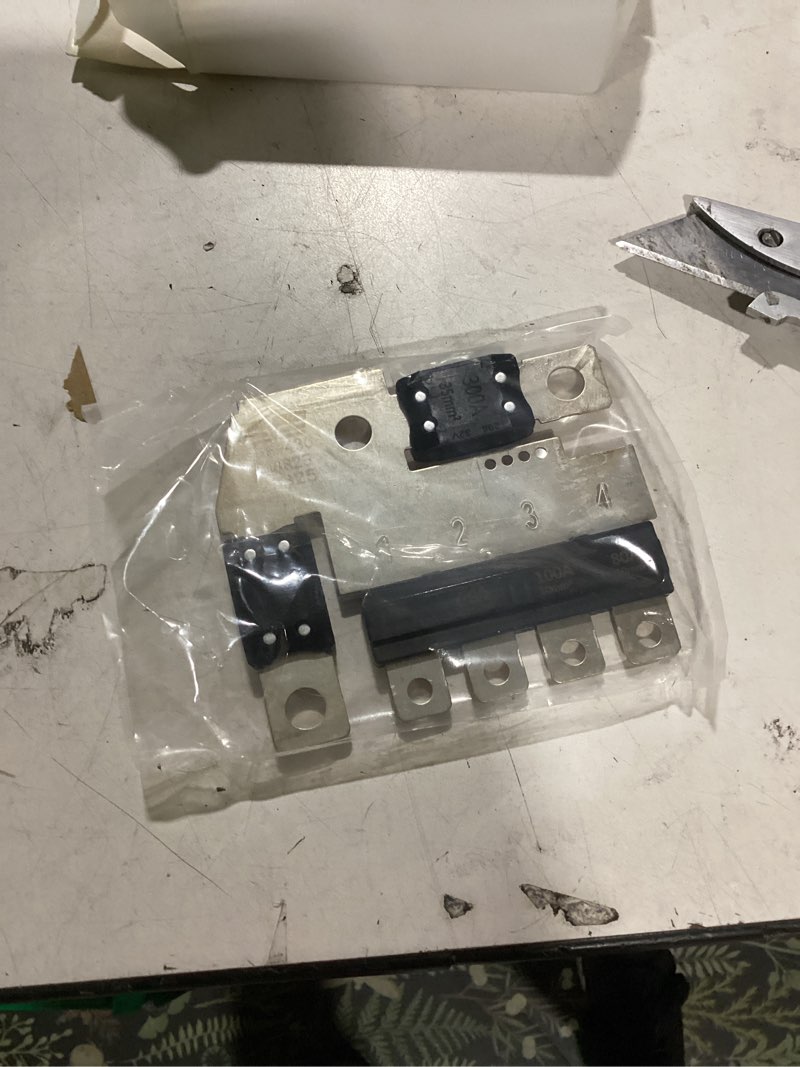 Condition photo showing Good Condition for dorman 956-430 main fuse compatible with select buick/cadillac/chevrolet models