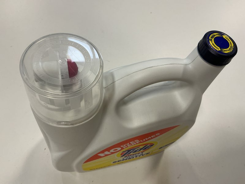 Condition photo showing New/Like New for Tide Simply Liquid Laundry Detergent, Free & Sensitive Scent, 89 Loads, 117 fl oz 117 Fl Oz (Pack of 1)