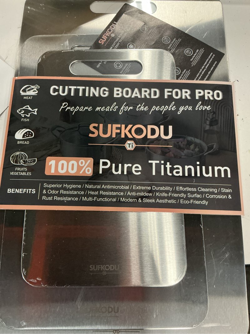 Condition photo showing New/Like New for titanium cutting board set of 3, 100% double-sided titanium cutting boards for kitchen, dishwasher safe non-toxic chopping boards for meat, vegetables, fruits, raw and cooked food prep (m+l+xl?