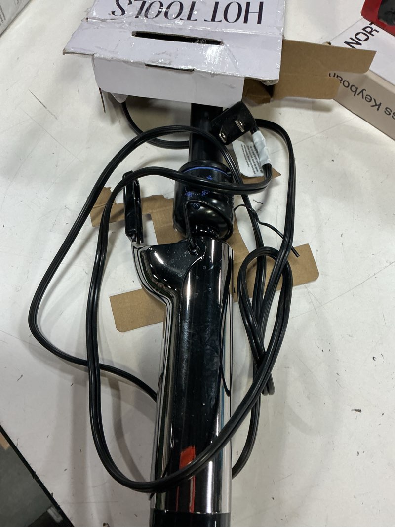 https://lotting-media.assets.bidfta.com/lotting_434d6f28-61a4-41bb-9313-114ffba5f47a