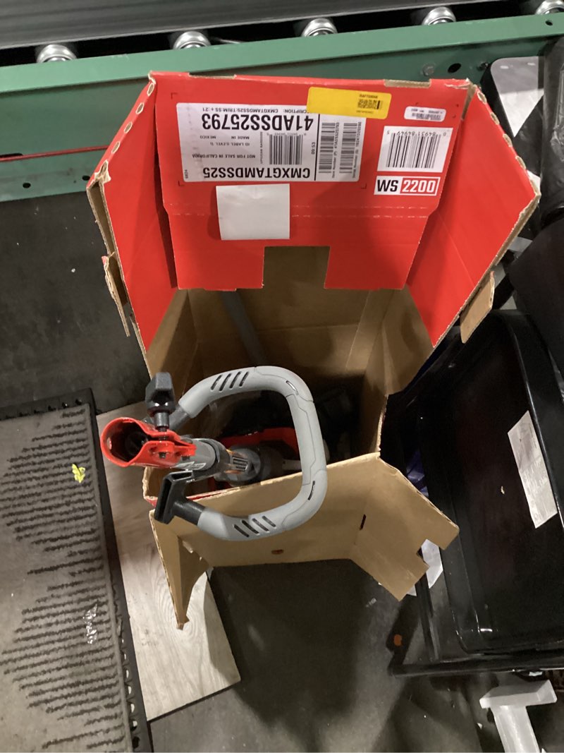 Condition photo showing Good Condition for craftsman ws2200 25-cc 2-cycle 17-in straight shaft attachment capable gas string trimmer