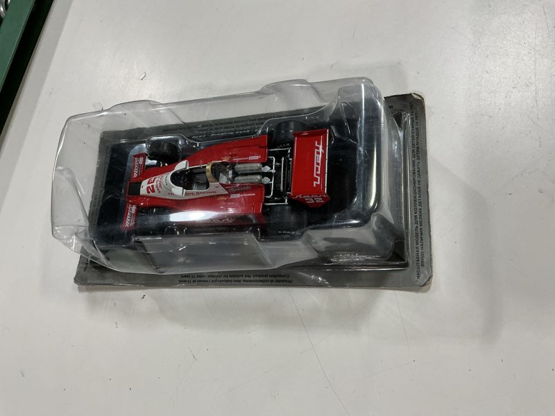 Condition photo showing New/Like New for OPO 10 - Formula 1 Compatible with Wolf WR3 Keke Rosberg 1978-1/24 Diecast Model car OR082