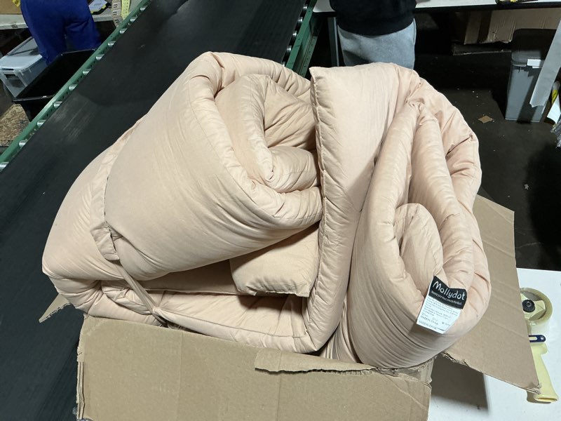 Condition photo showing Good Condition for Mollydot Japanese Floor Futon Mattress Queen Size 60"x 80", Foldable Bed Mattress, Portable Tatami Mat Sleeping Pad, Folding Futon Cushion, Roll Up Floor Lounger for Guest Room Dormitory (Khaki) Khaki Queen(80"L x 60"W x 2.56"Th)