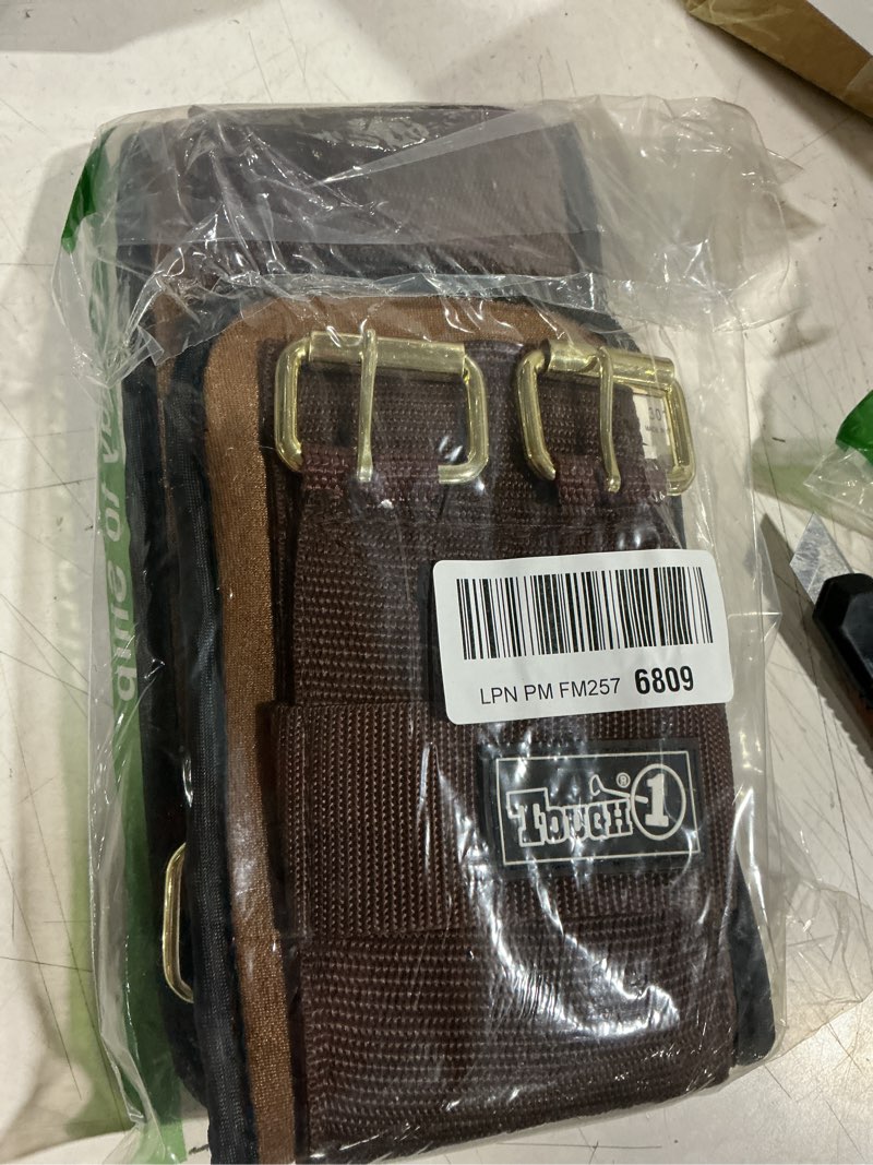 Condition photo showing Good Condition for tough 1 australian outrider collection neoprene girth 30-inch brown