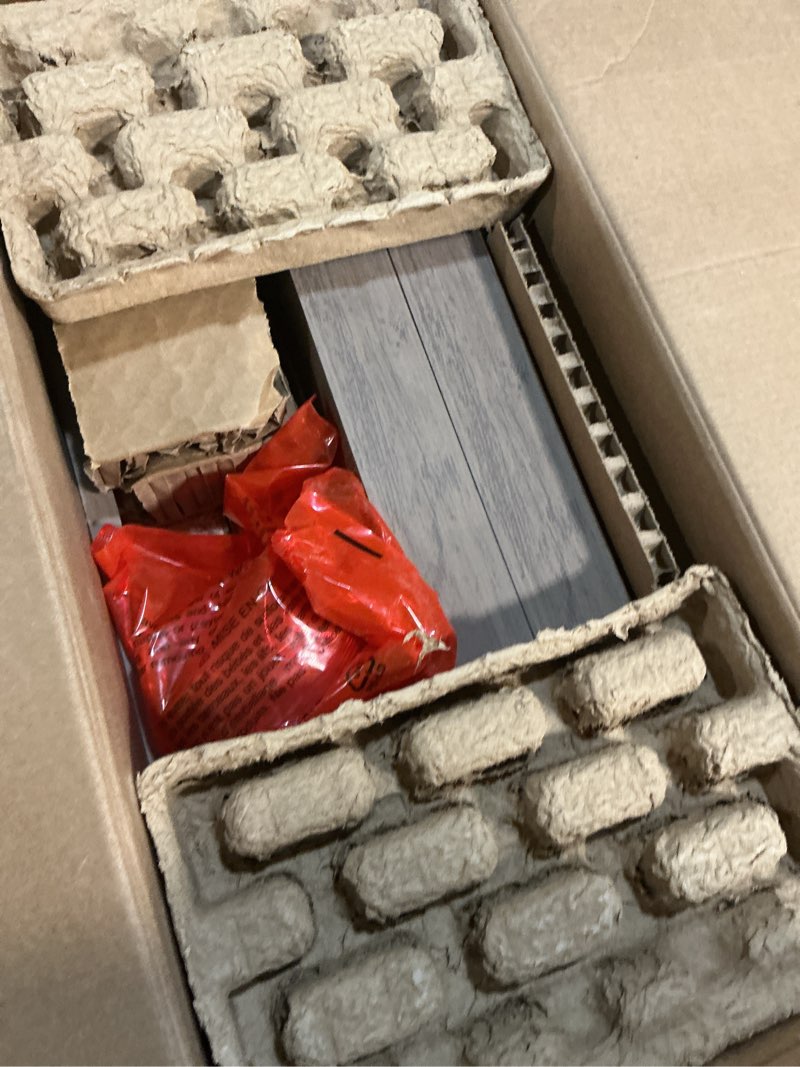Condition photo showing New/Like New for better homes & gardens 4 cube storage organizer, white texture