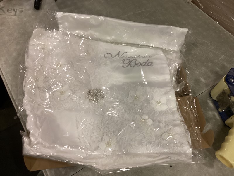 Condition photo showing New/Like New for esnoy wedding kneeling pillows set of 2, 16 x 16 inch embroidered nuestra boda prayer pillow, satin and lace kneeling pillows white/silver