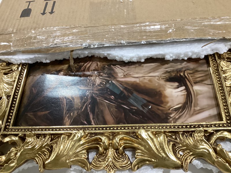 Condition photo showing Good Condition for Gold 11x14 Picture Frame Vintage Ornate Picture Frames Antique Baroque for Wall Hanging, Fits 11x14 or Matted to 8x10 Photo Gold 11x14 inch