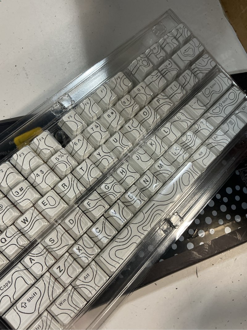 Condition photo showing New/Like New for dagaladoo double shot pbt keycaps 119 keys set white topographic shine through custom keycaps cherry profile custom keyboard key caps for 60/65/75/tkl/96/100% us layout mechanical keyboard white (line backlit)
