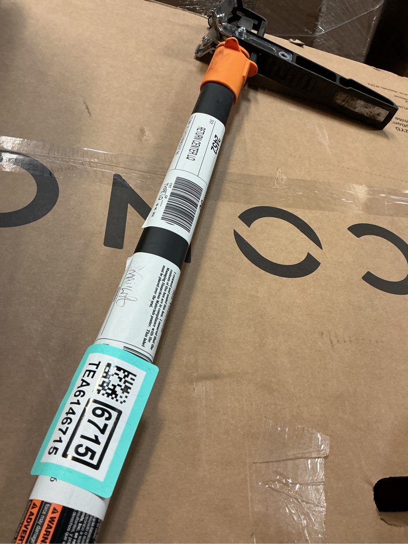 Condition photo showing As Is for fiskars long-handle tool weeder