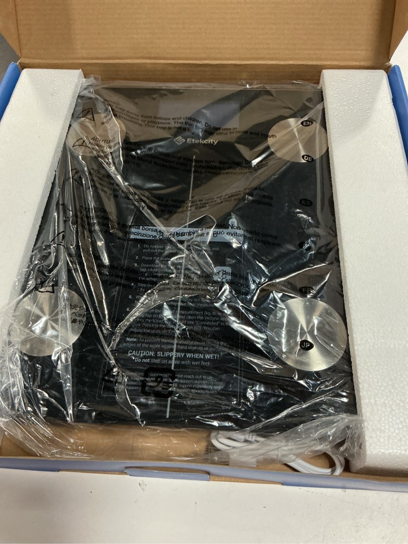 Condition photo showing Good Condition for etekcity smart rechargeable scale for body weight and fat percentage, accurate digital bathroom scale for muscle, accurate weighing machine for people sync with smartphone app, 400lb