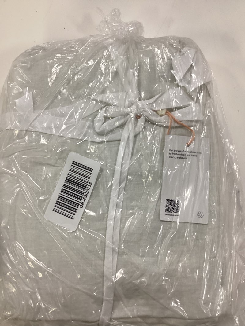 Condition photo showing New/Like New for european linen true blackout curtain - single panel, 48x84, ivory