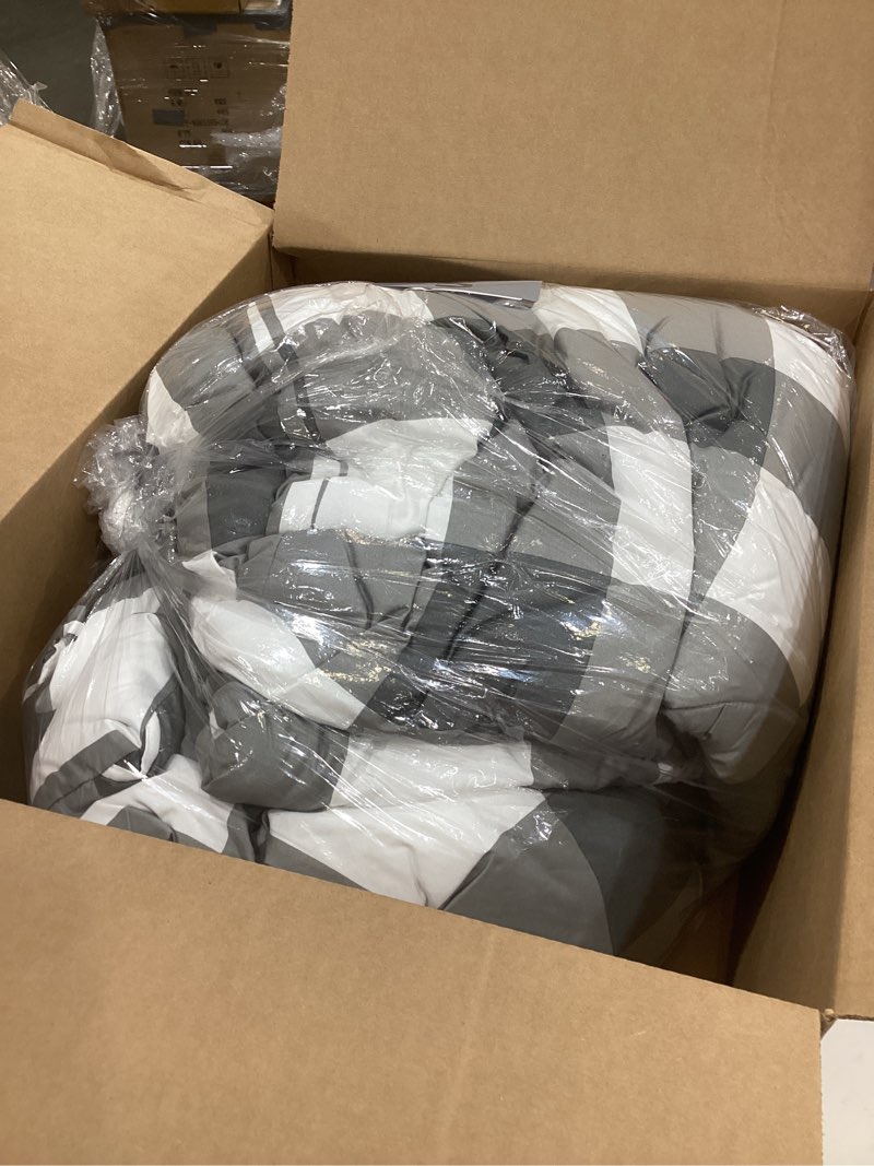 Condition photo showing Good Condition for Andency Plaid Comforter Queen(90x90Inch), Gray White Checkered Gingham Buffalo Bed Set for Boys Teens, Lightweight Bedding, 3 Pieces(1 Comforter & 2 Pillowcases) 16 - Buffalo Plaid - Gray Queen(90*90 in)