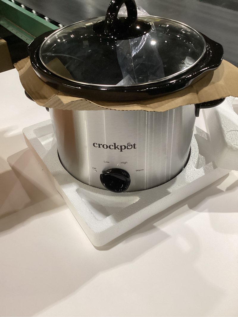 Condition photo showing Good Condition for Crock-Pot 3-Quart Manual Slow Cooker, Serves 3+ People, Great for Small Meals, Dips, & Sides; Removable Stoneware is Oven & Dishwasher Safe, Stainless Steel 3qt Stainless Steel, NOT TESTED