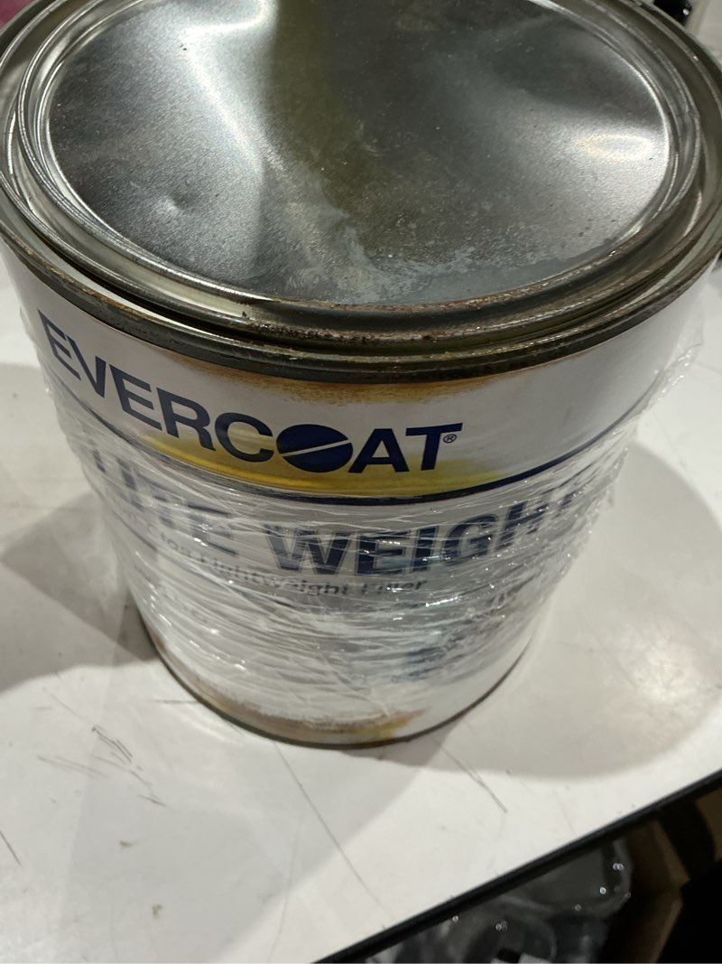 Condition photo showing Good Condition for evercoat lite weight body filler - clog-free body filler for aluminum, fiberglass & more - 128 fl oz