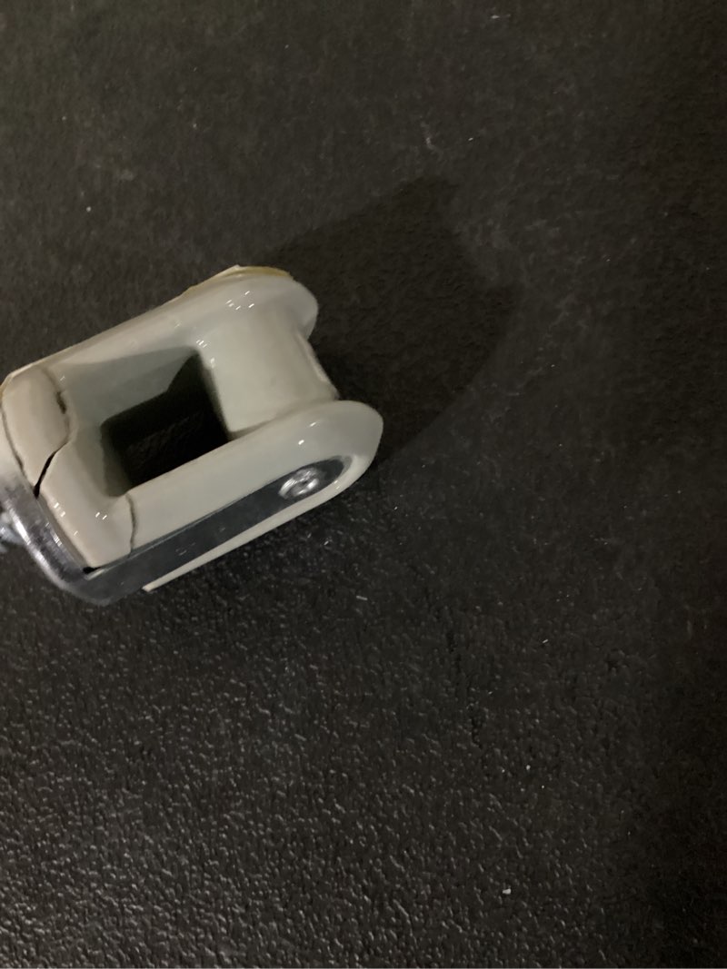 Condition photo showing As Is for sigma proconnex steel screw-in wireholder conduit fittings