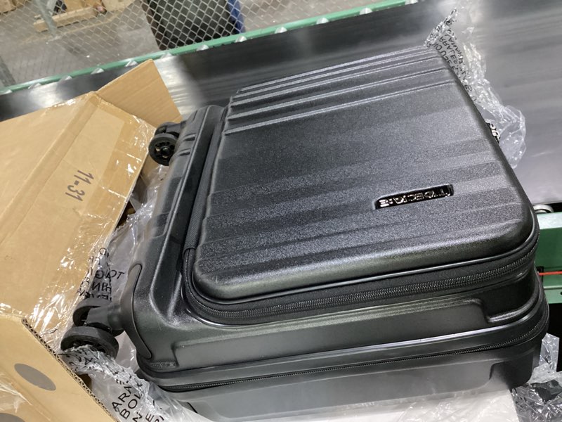 Condition photo showing Good Condition for tdeckae black hardside spinner suitcase tsa approved lock