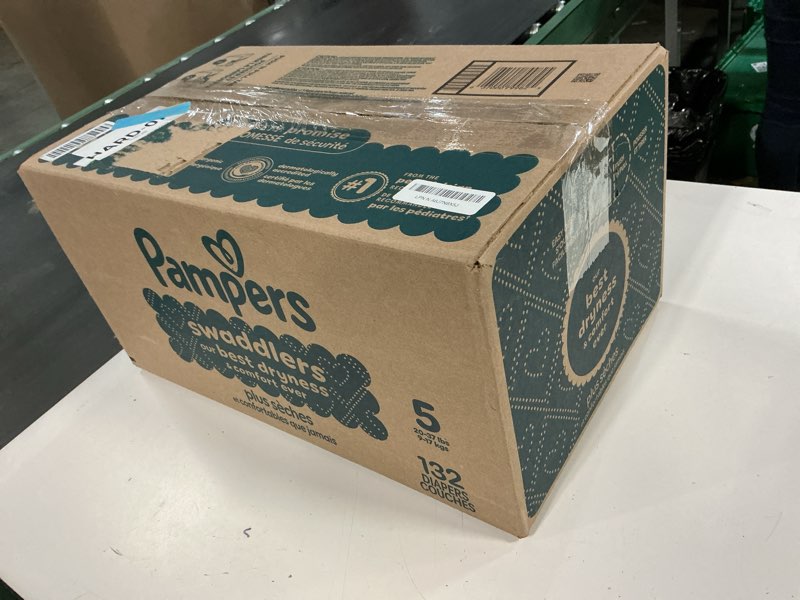 Condition photo showing New/Like New for Pampers Swaddlers Diapers, Size 5 (20-37 lbs), 132 Count, Absorbent, Keeps Baby Dry and Comfortable, Skin Safe Disposable Baby Diaper (Packaging May Vary) Size 5 132