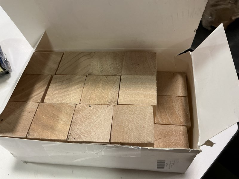 Condition photo showing Good Condition for Cheardia 30 Pack 2 Inch Wooden Blocks for Crafts, Unfinished Wood Cubes Square Blank Block for Crafts Making, DIY Decor