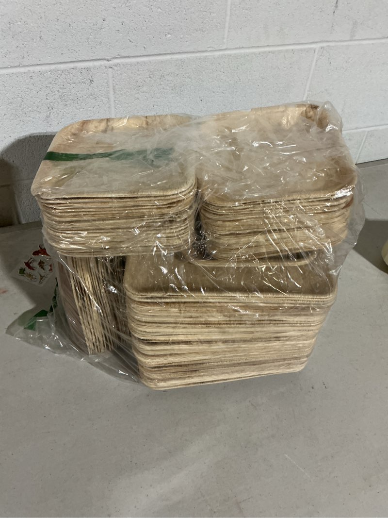 Condition photo showing As Is for square palm leaf plates - bamboo like, eco friendly, disposable, compostable and biodegradable plates for weddings, parties and events (100 pack, 10" + 7" square) 100 pack 10" + 7" square
