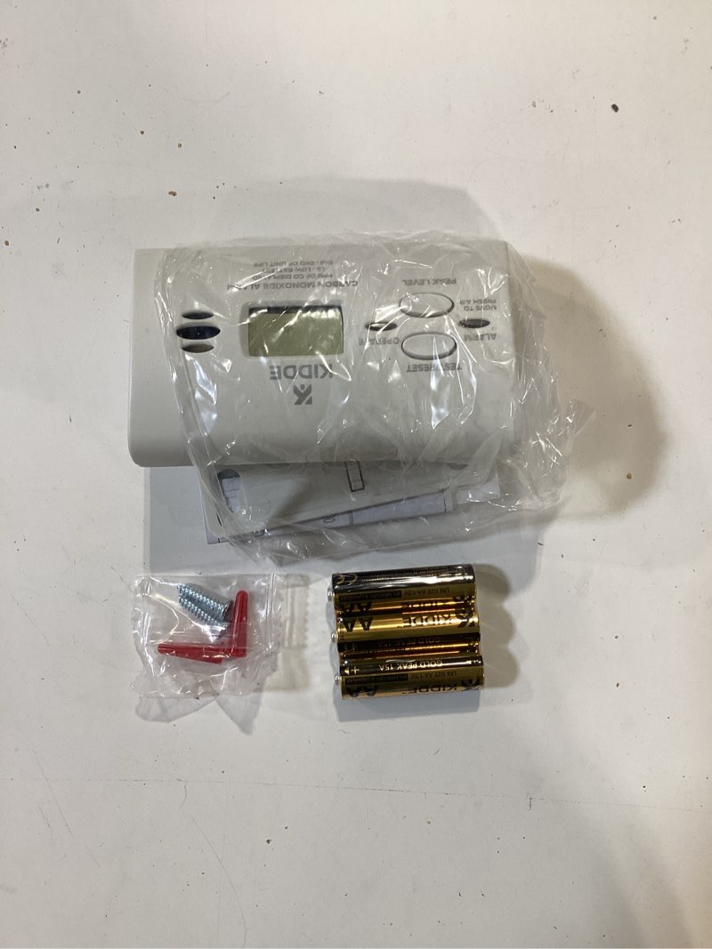Condition photo showing Good Condition for kidde battery operated carbon monoxide alarm with digital display kn-copp-b-lpm