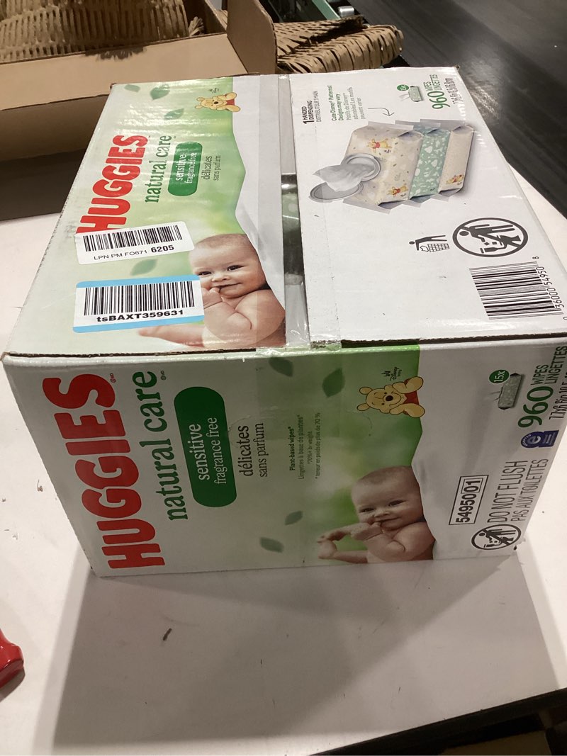 Condition photo showing New/Like New for Huggies Natural Care Sensitive Baby Wipes, Unscented, Hypoallergenic, 99% Purified Water, 15 Flip-Top Packs (960 Wipes Total) 64 Count (Pack of 15)