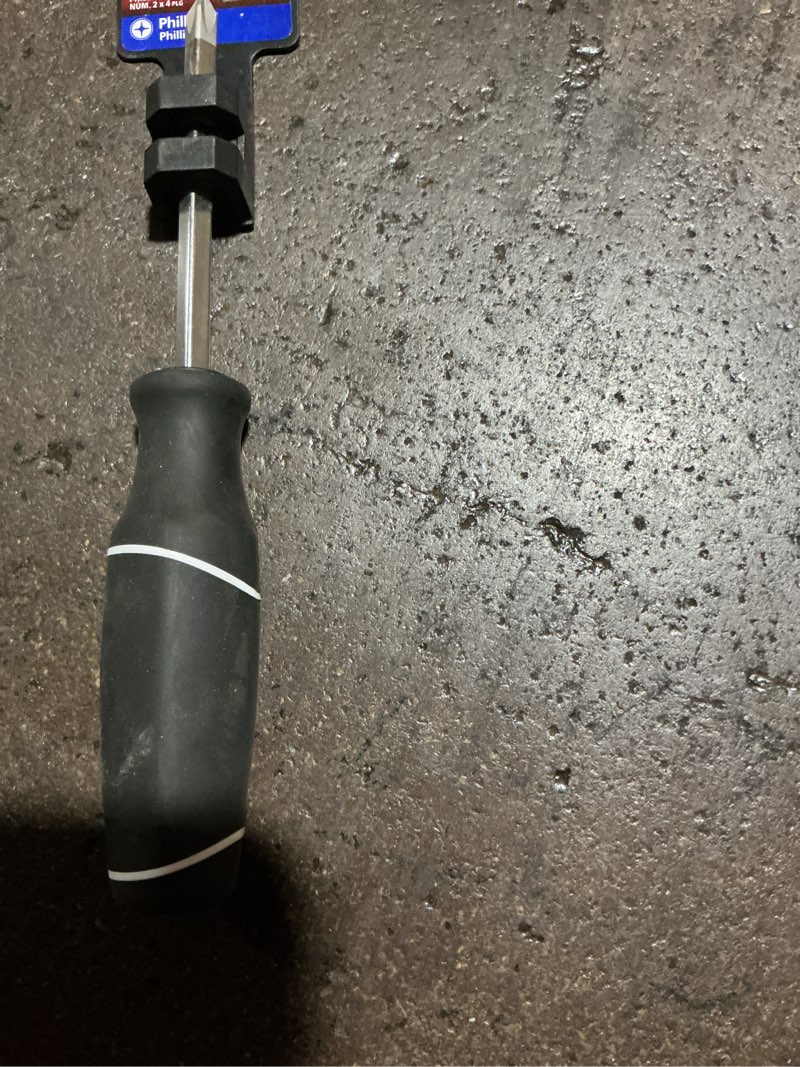 Condition photo showing Good Condition for #2 x 4 in. philips screwdriver