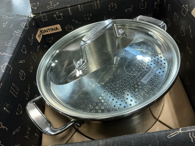 Condition photo showing As Is for tramontina gourmet stainless steel 8-quart stock pot with lid 8 quarts