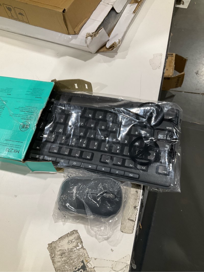 Condition photo showing Good Condition for Logitech MK270 Wireless Keyboard and Mouse Combo USB for Windows, Black