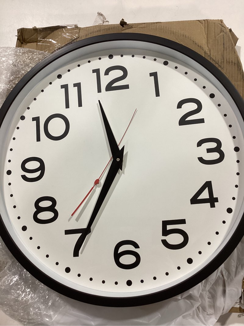 Condition photo showing Good Condition for wall clock 16 inch silent non-ticking modern clock battery operated classic simple minimalist analog decorative for kitchen, living room,office, bedroom, bathroom (black) a_black 16 inch