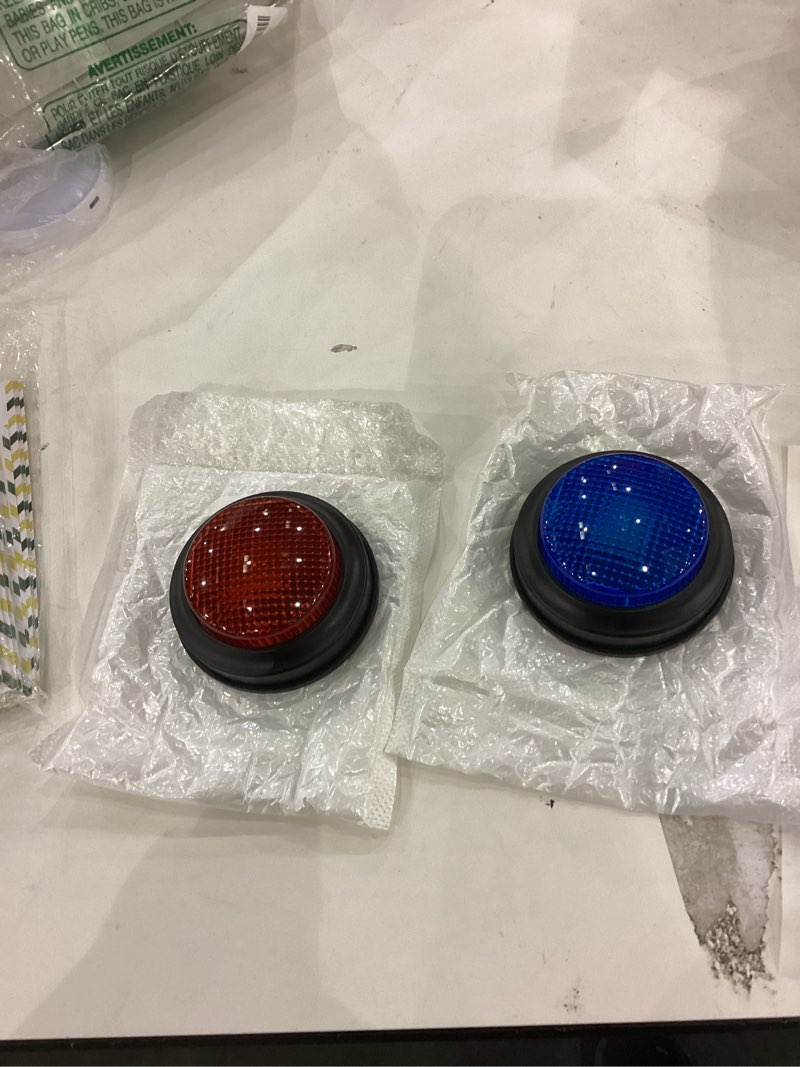 IIDEA Family Friendly Feud Card Game with 2 Answer Buzzers,Family Reunion Game Night Fun Trivia Quiz