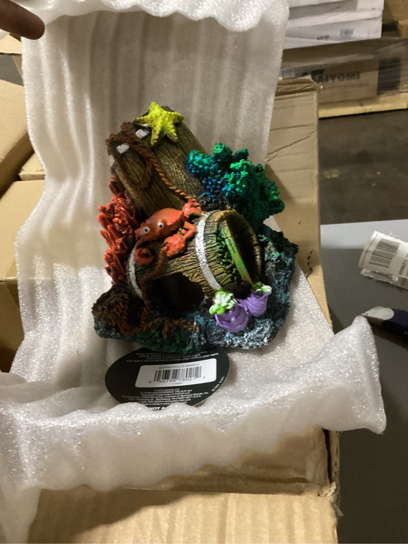 Condition photo showing Good Condition for GloFish TM78021 Aquarium Ornament - Barrels - Extra Large