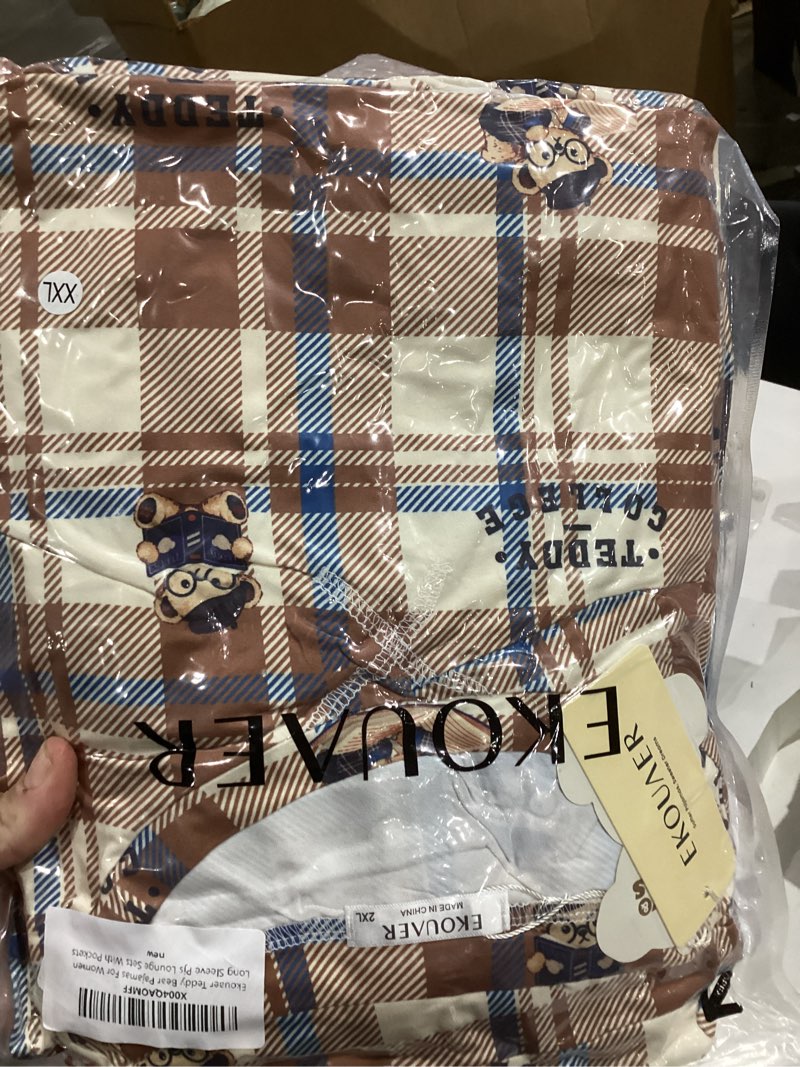 Condition photo showing New/Like New for Ekouaer Pajamas For Women Comfy Long Sleeve Jogger Set Lounge Pjs Set With Pockets Teddy Bear Plaid Small