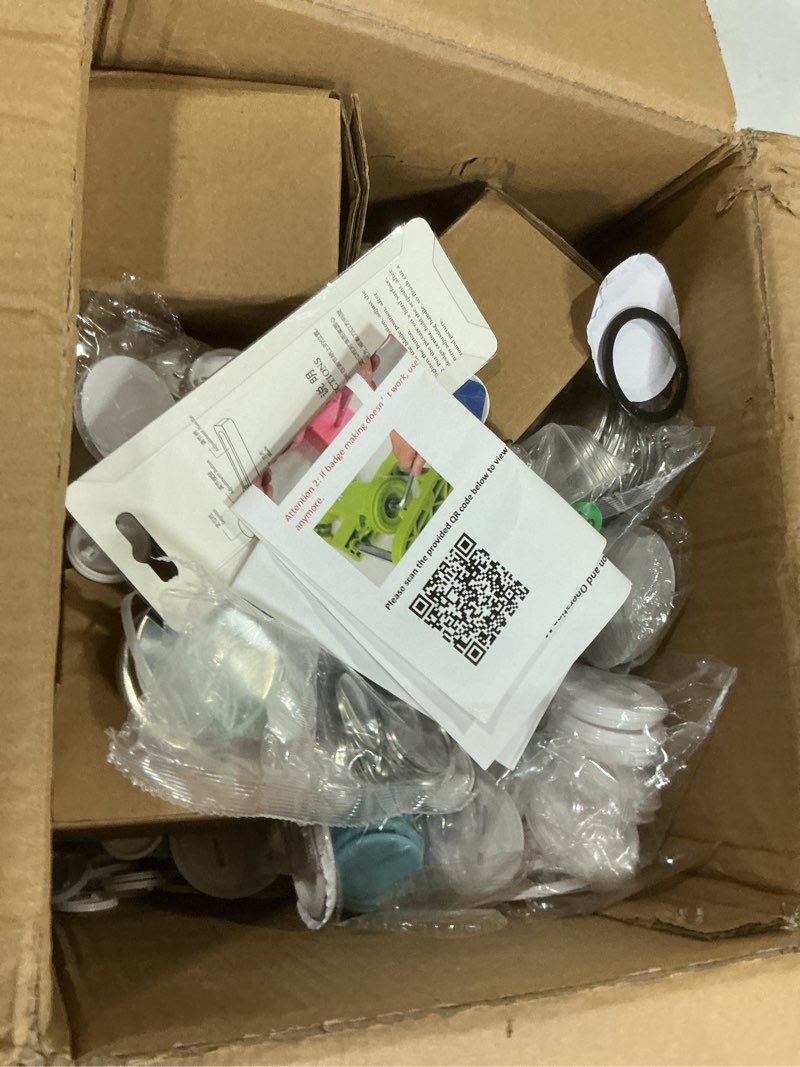 Condition photo showing Good Condition for button maker machine, molds in 3 sizes: 2.28“, 1.25”, and 1”, 500 buttons, 15 fridge magnets, 15 bottle openers, 15 keychain, pin maker machine kit diy, circular cutter in 3 sizes