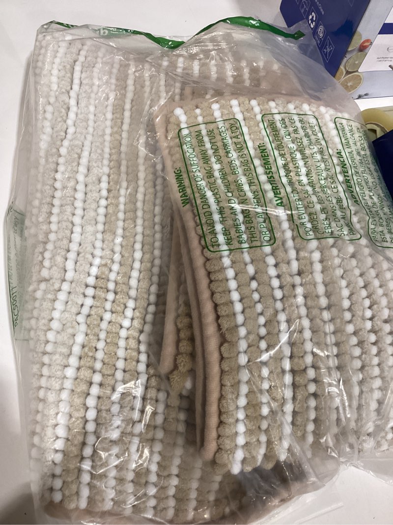 Condition photo showing Good Condition for bsicpro bathroom rugs and mats sets, 2 piece thick absorbent chenille bath mat rug set non slip, soft shaggy bath room floor mats for bathroom, machine washable (20" x 32" plus 16" x 24", beige) 20" x 32" plus 16" x 24" beige
