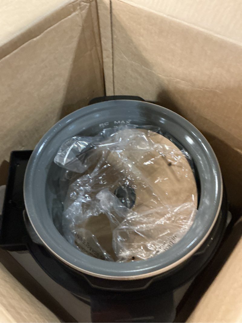 Condition photo showing Good Condition for carori 9-in-1 electric pressure cooker 6 qt, dual inner pots, stainless steel pot and non-stick pot, 12 preset cooking programs with imd touchscreen, safe vent, slow cook, rice cook, steam, black